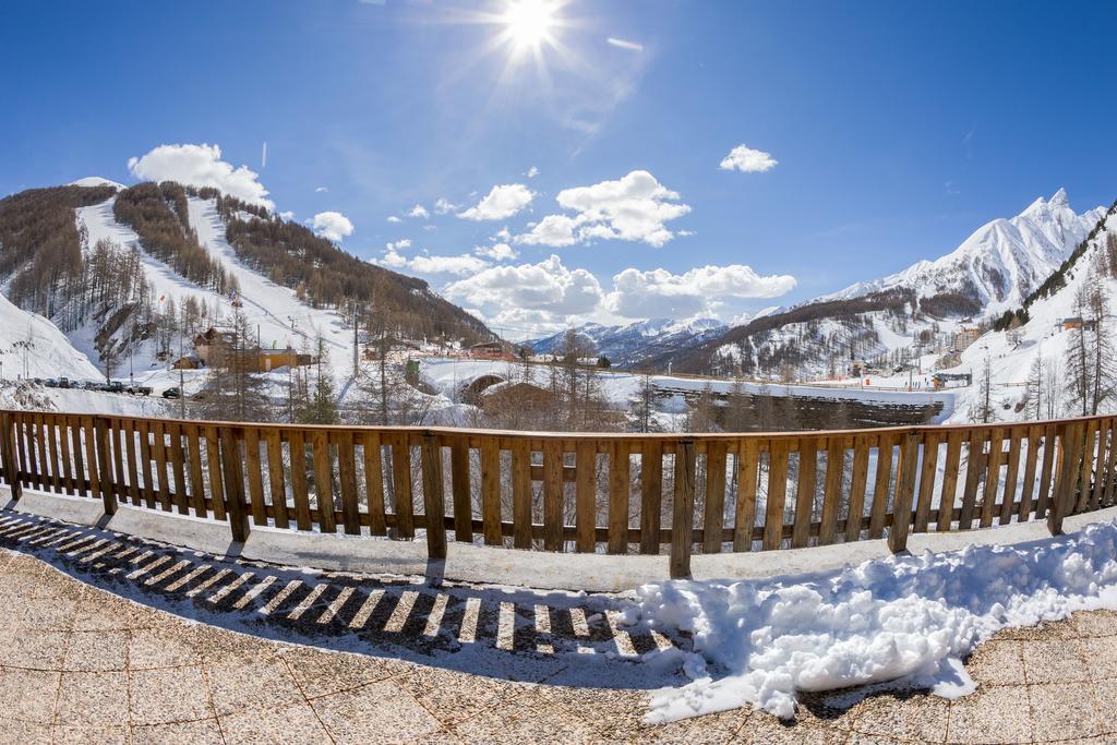 Le Sestriere Ξενοδοχείο Allos Εξωτερικό φωτογραφία
